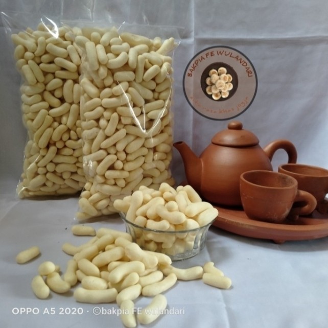 

RWS - PILUS IKAN GURIH 500 Gram CEMILAN MURAH TERLARIS - Snack Jogja