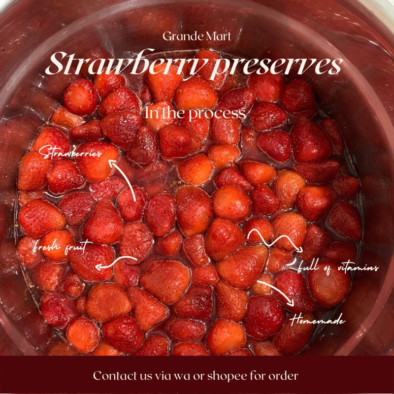 

Homemade Strawberry Preserve / Jam