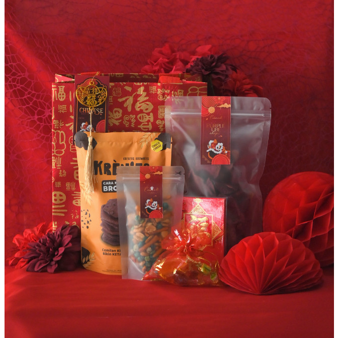 

TFM [READY STOCK] SPRING [CHN] CHINESE NEW YEAR HAMPERS CARAMEMELLE CNY HARI IMLEK 2024 PREMIUM