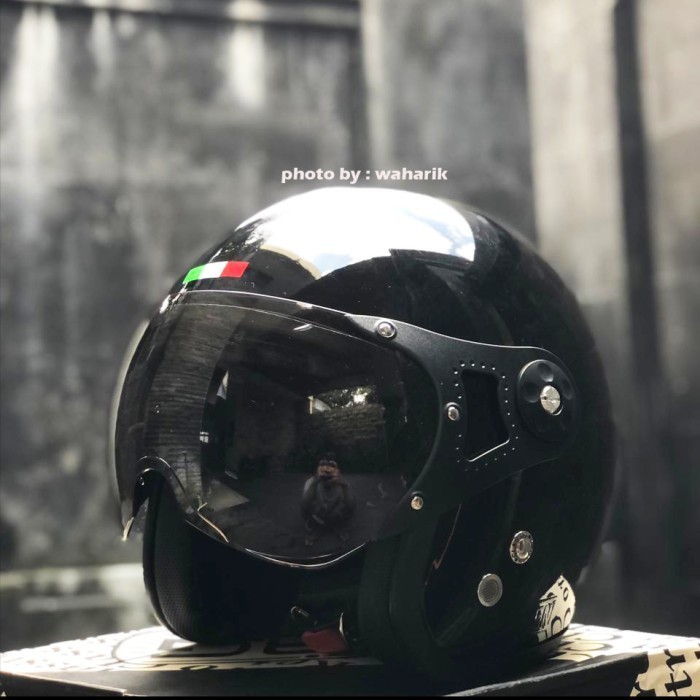 Helm - Helm Retro Vespa Italy Original - M, Hitam