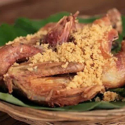 

Bebek Goreng Kremes - 1 Ekor Bebek Utuh