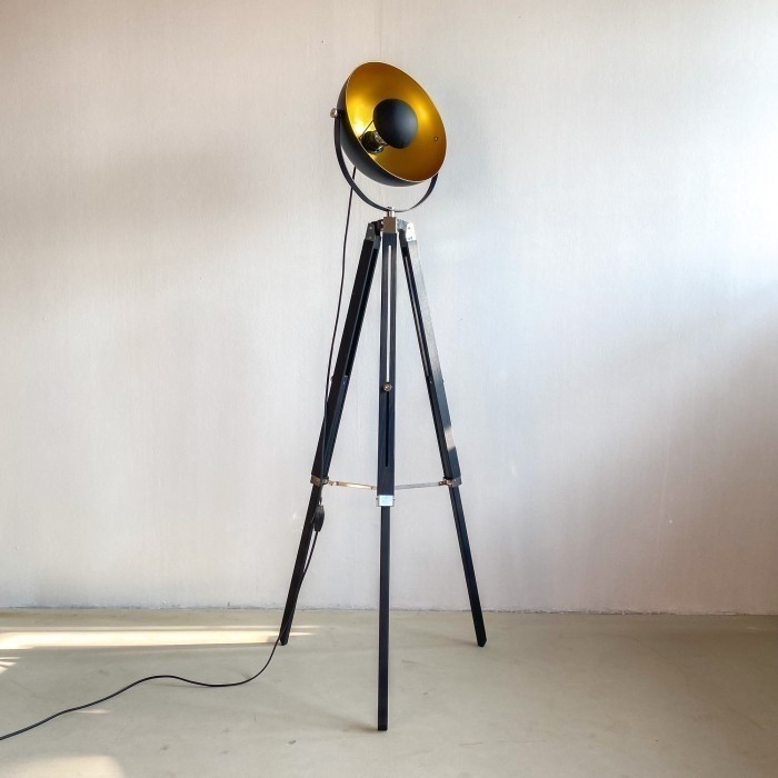 Terbaru Fortra Industrial Tripod Floor Lamp Promo Terlaris