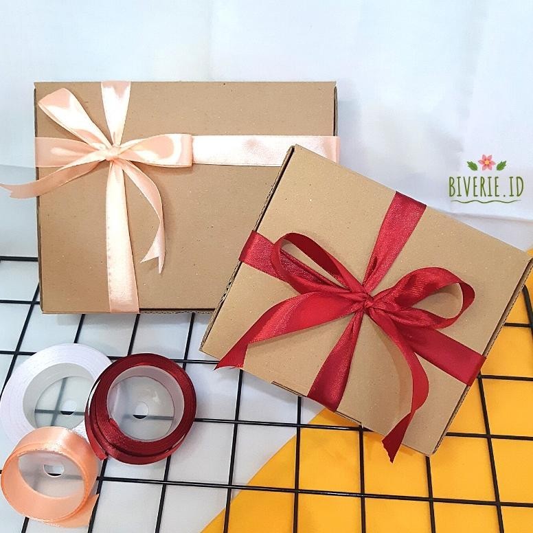 

{VALENTINE} HAMPERS MURAH SNACK BOX HADIAH ULANGTAHUN WISUDA VALENTINE MURAH TERLARIS
