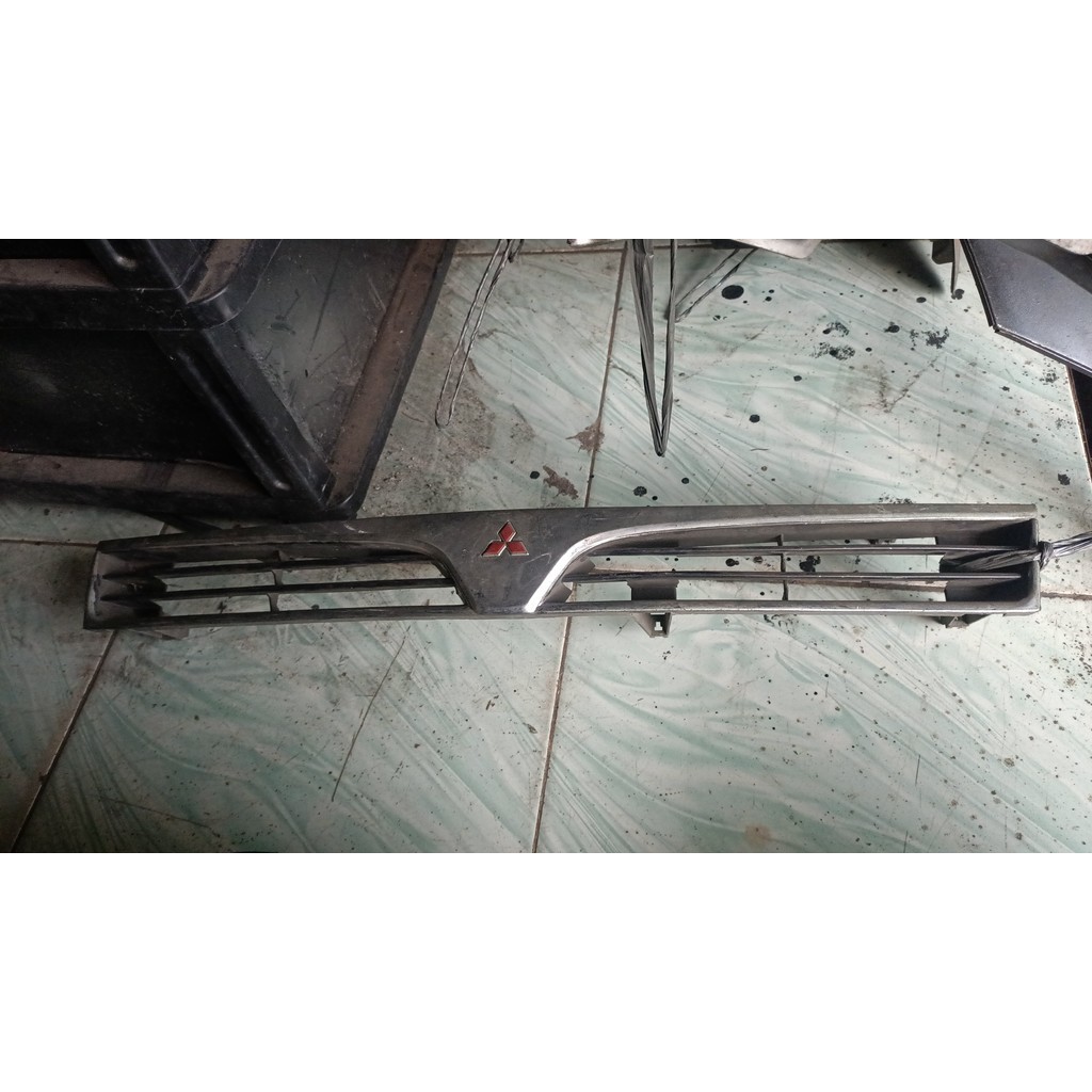 Grill Mitsubishi Lancer evo 4 CK