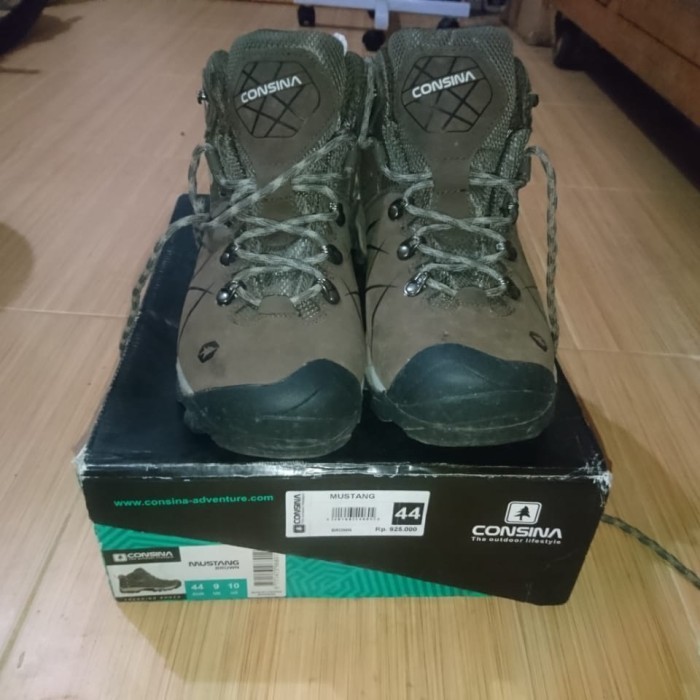 Sepatu Gunung Consina Mustang
