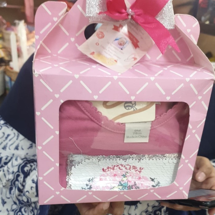 

Ready Hadiah kelahiran baby girl/boy