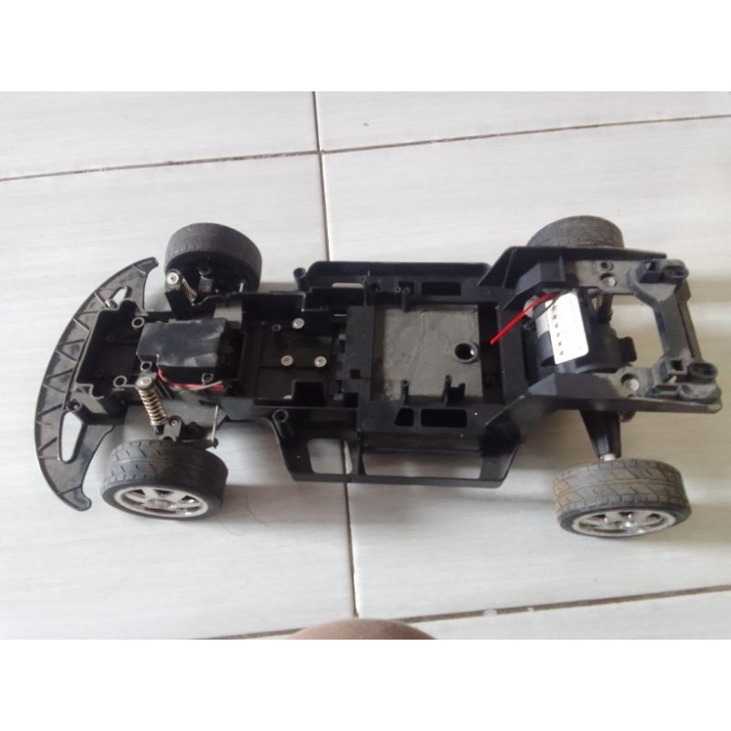 kit Mobil rc qd Randa sedan 1/10