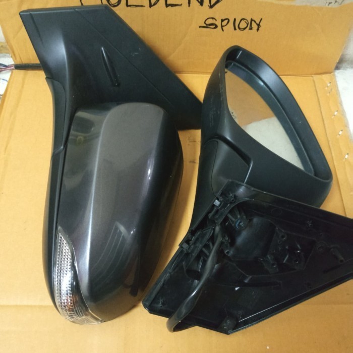 Spion - Sepion Spion Mobil Daihatsu Sigra Type R 2016-2017-2018-2019 Original