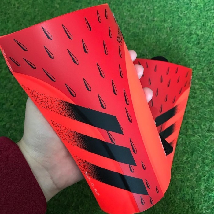 Terlaris New Deker Bola Adidas Predator Sg Training Pelindung Tulang Kering Promo Terbaru
