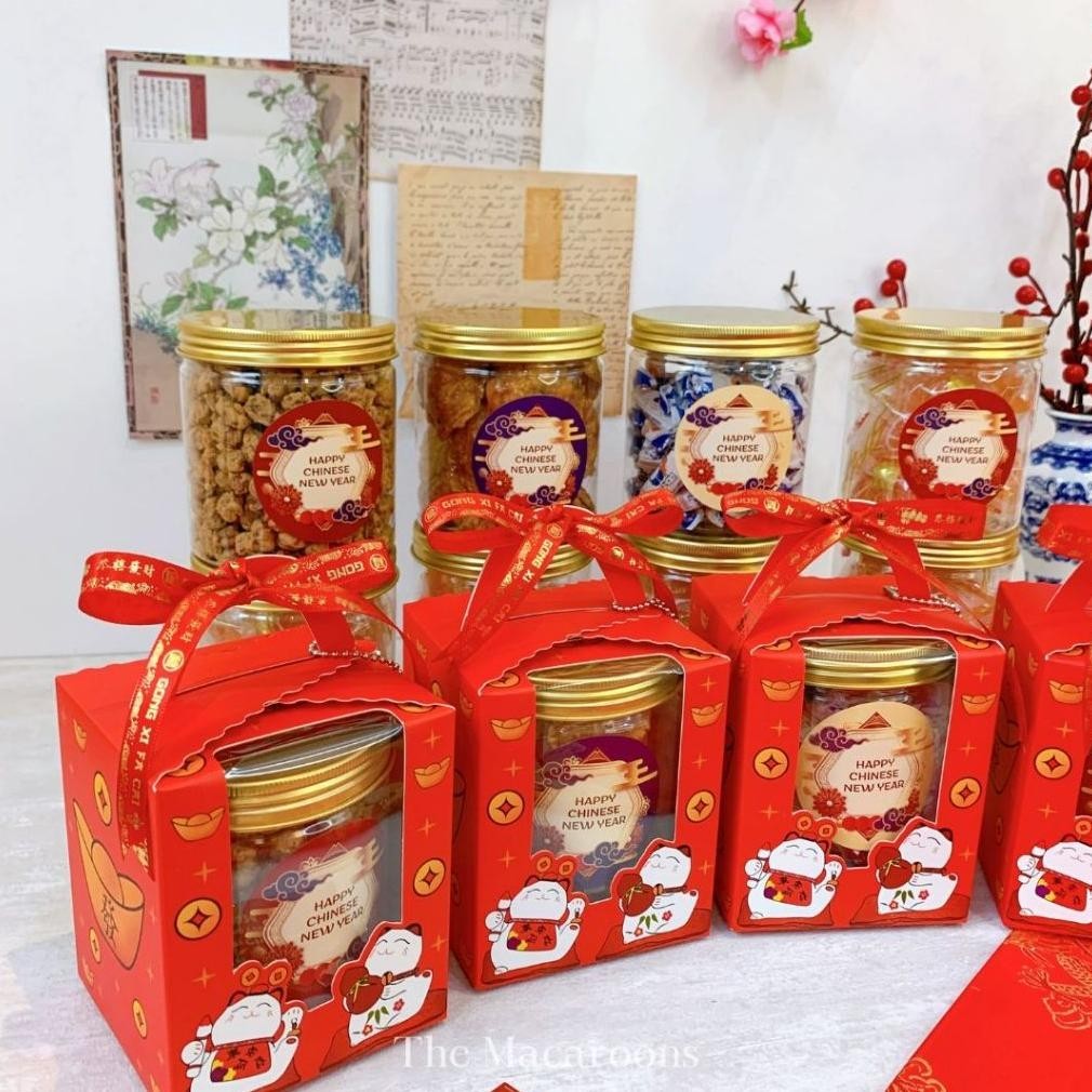 

AQW [Ready Stock] - Hampers Imlek 2024 Tahun Naga - Parcel Souvenir Kue Kering Sincia - Chinese and Lunar New Year