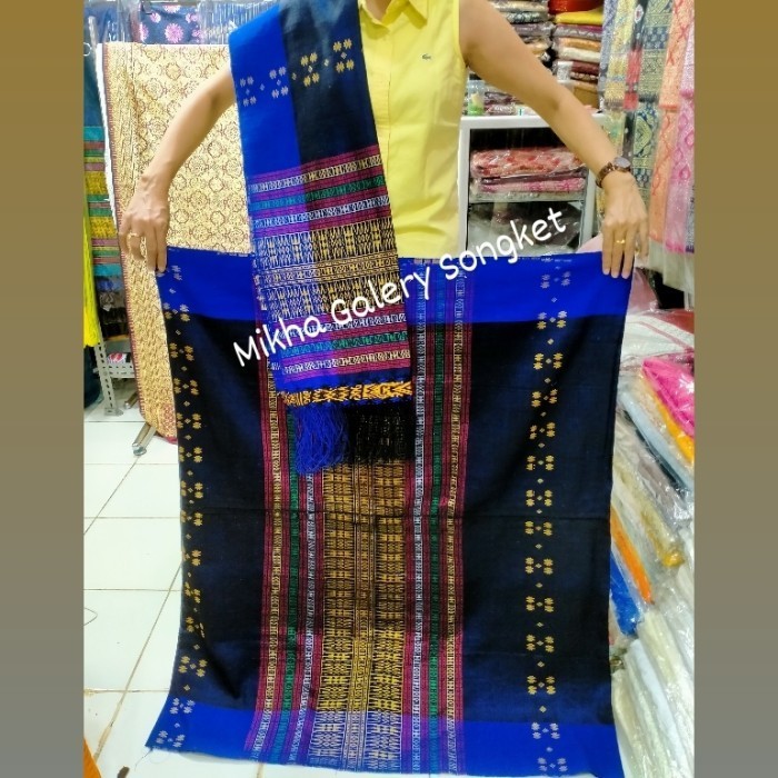 Songket Tarutung Tumtuman Pucca Tenun Tangan