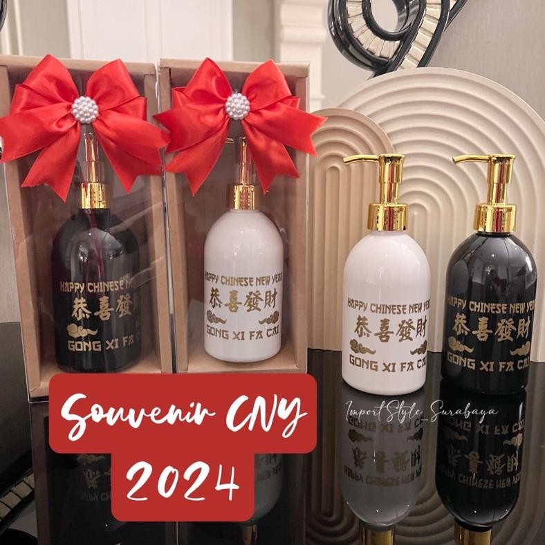 

Hemat Besar" souvenir CNY IMLEK SINCIA 2024 GONG XI FA CAI hampers COKLAT BOX kado gift . botol aesthetic refill isi ulang tempat sabun cair estetik ||