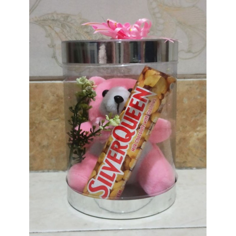 

A81 BONEKA VALENTINE COKLAT SILVERQUEEN 25 GR , 58 GR DALAM , COKELAT HADIAH VALENTINE , ULANG TAHUN