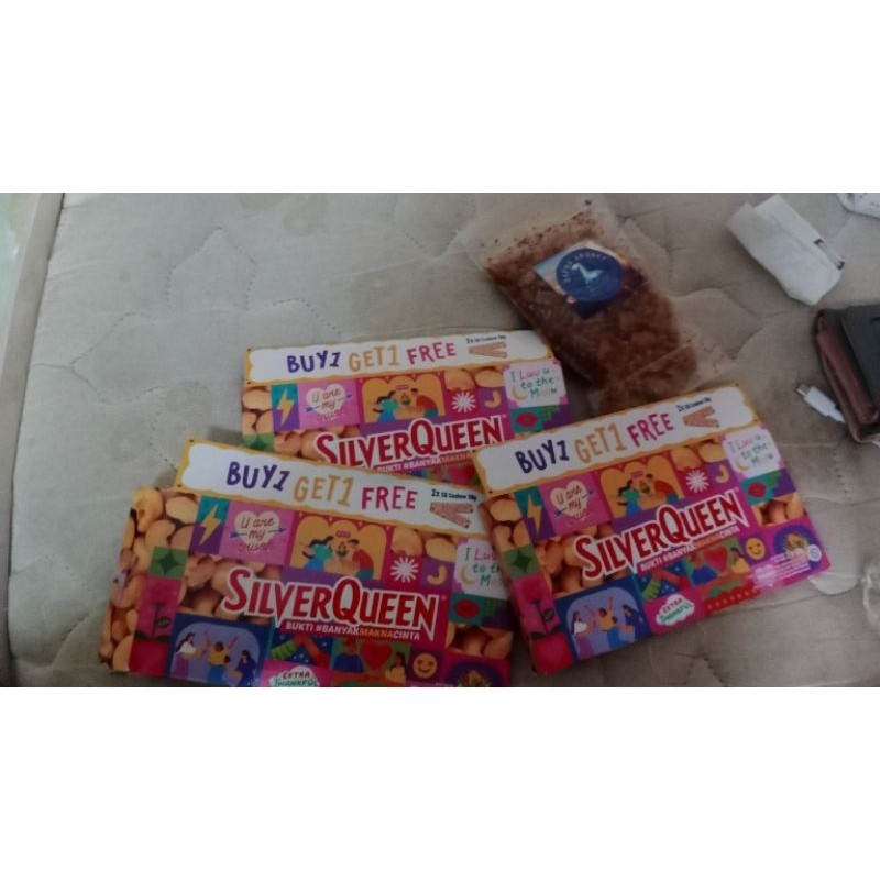 

T3A SILVERQUEEN 58GR BUY1 FREE1 EDISI VALENTINE OAI