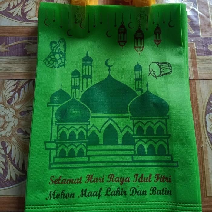 

Tas Lebaran Idul Fitri Tas Bingkisan Goody Bag Spounbond 30Cmx40Cm 005