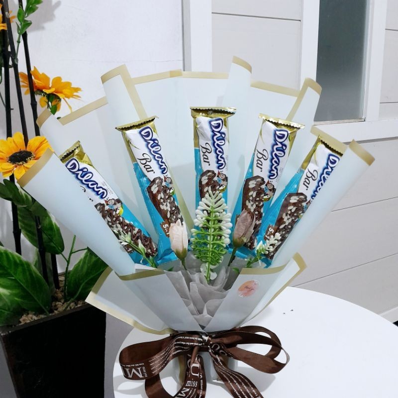 

BUKET MURAH WISUDA ULANG TAHUN HADIAH SNACK BUKET