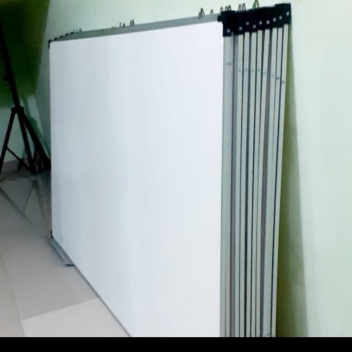 

Papan Tulis Whiteboard Gantung 120X200 Cm