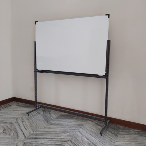 

Whiteboard Magnetic Stand 2 Muka 90 X 120 Cm