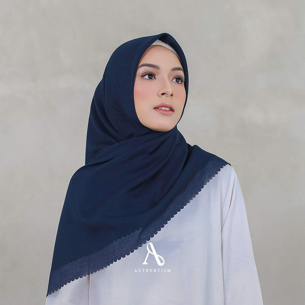[SVT COLLECTIONS] KERUDUNG SEGI EMPAT POLOS VOAL ULTRAFINE PREMIUM SUPERFINE HIJAB AUTHENTISM
