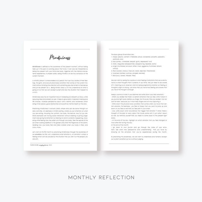 

BARANG TERLARIS 2024 DAILY PLANNER Blue Stripes Papercrane