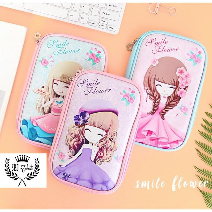 

Tempat Pensil Kotak Pensil Softcase Smiggle Lookalike Smile Flower