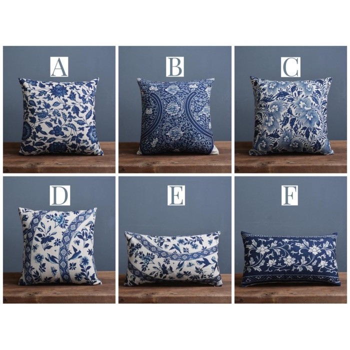 Sarung Bantal Sofa Batik 30X50 45X45 Biru Batik Linen Chinoiserie