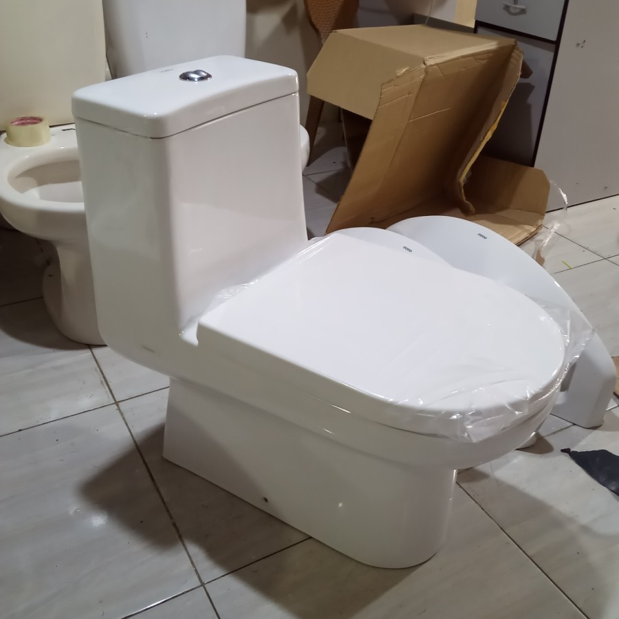 toilet closet duduk monoblok toto cw868nj