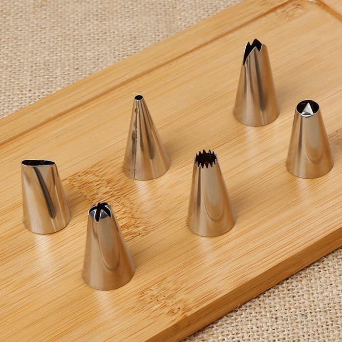 

Tr0019 - Set Spuit Piping Dengan Bahan Stainlesssteel Untuk Hiasan Kue