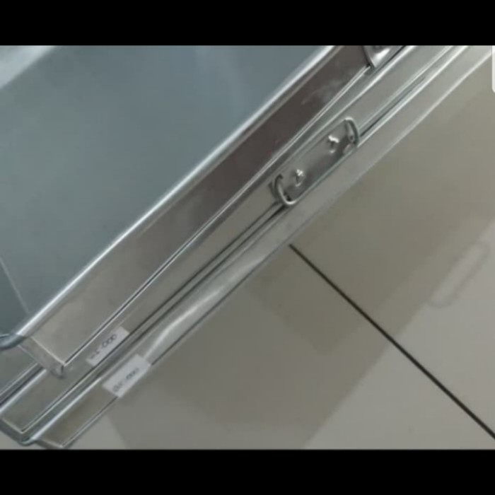 

Loyang Kue Kering Dengan Bahan Almunium Ukuran 40X30 Tinggi 3Cm