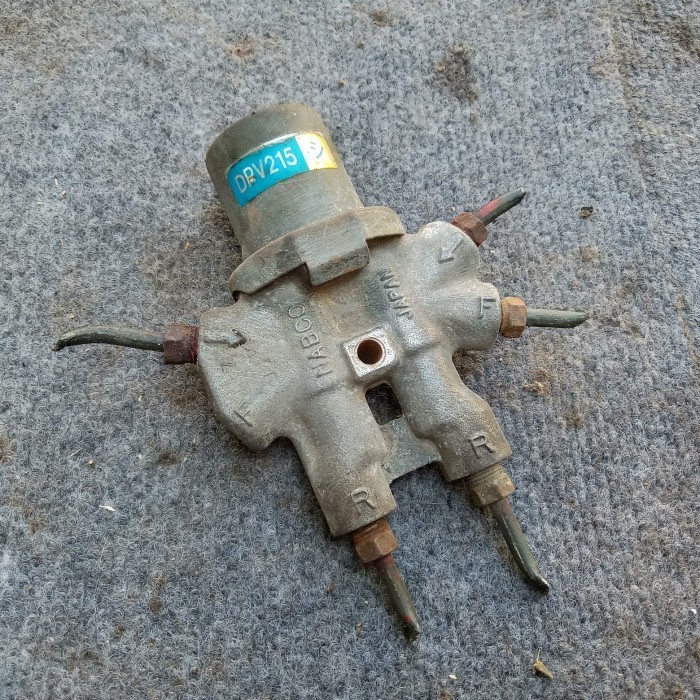 Pembagi Minyak Rem Suzuki Esteem #Thelogodok