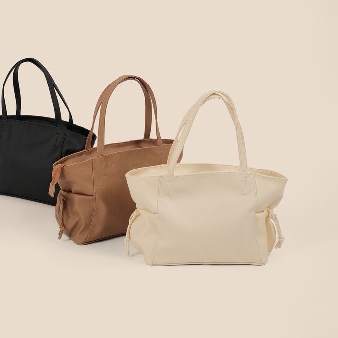 [BEST DEAL] Tinyblack - Anne Totebag