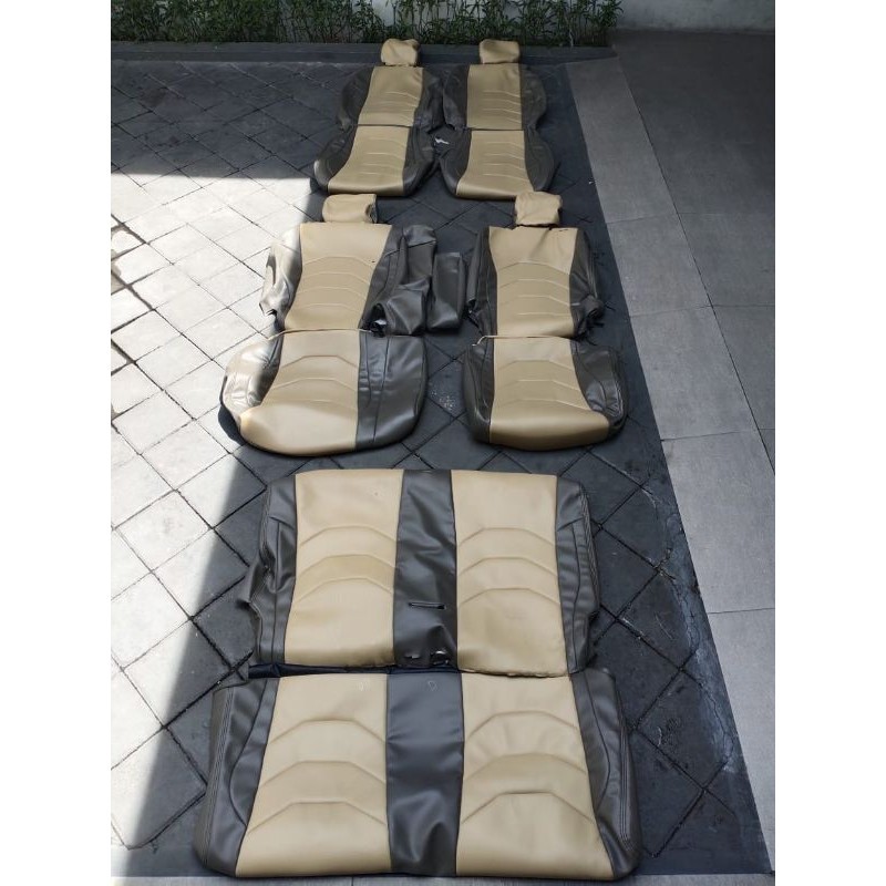 Cover jok grand livina