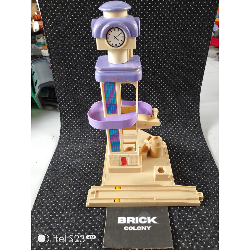Plarail Base Chuggington Brewster With Action Clock Tower Takara Tomy