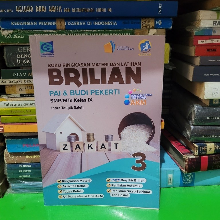 BUKU BRILIAN PAI & BUDI PEKERTI AKM KELAS 3 SMP GRAFINDO