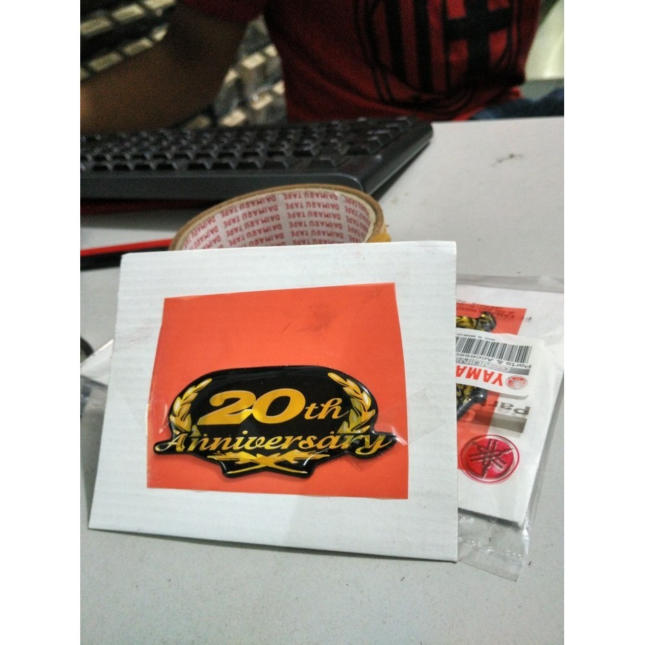 Emblem 20th Anniversary RX-King SE Gold Original