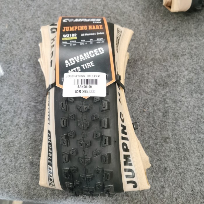 Terbaru Ban Luar Sepeda Kevlar 26 2.1 Skinwall Tan Wall Jumping Hare Impor Promo Terlaris