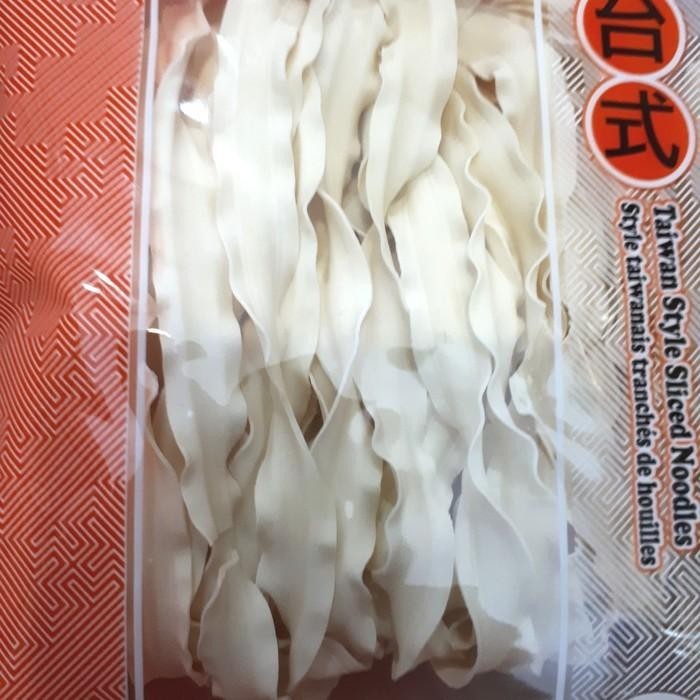 

TAIWAN SLICED NOODLE SAU TAO TAIWAN STYLE SLICE NOODLE / MI SHAKE MIE Best Seller