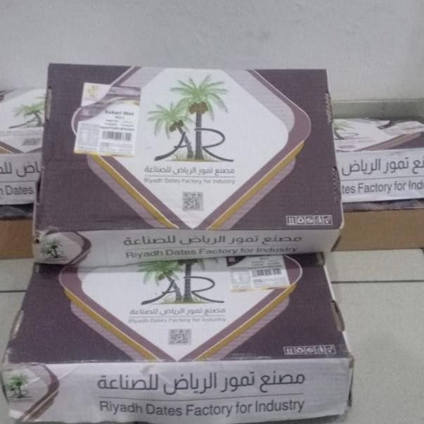 

Kurma Sukari Riyadh Premium Kurma Basah Manis Lembut Tidak Keras 3Kg