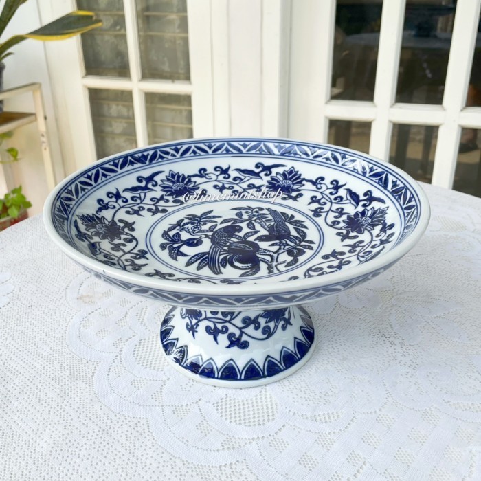 Piring Kaki Kue / Saji Keramik Biru Putih Birdy
