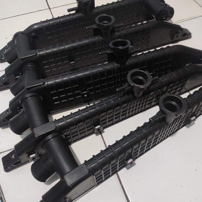 Upper Tank Radiator Hino Lohan 500/Cover Radiator Hino 500 Uero4