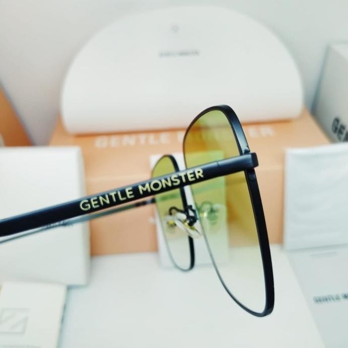 Kacamata Sunglasses Wanita Gentle Monster Gm Wind Edition Ussy