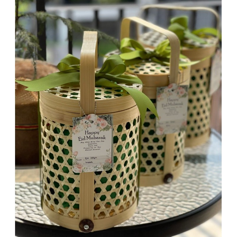 

Limited Hampers Idul Fitri Eksklusif Pempek - 15 Baru!