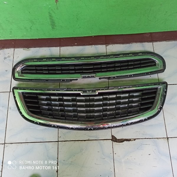 Grill Grille Radiator Chevrolet Spin