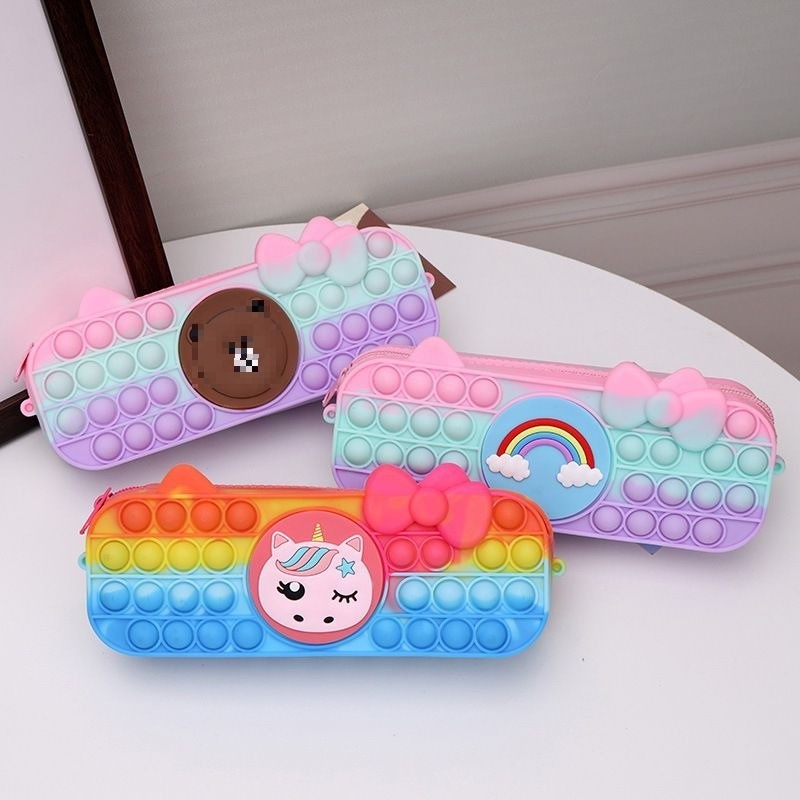 

OSB Kotak Pensil Pop It Rainbow Tempat Pensil Popit Karakter Macaroon Tempat Penyimpanan Alat Tulis Anak Warna Warni