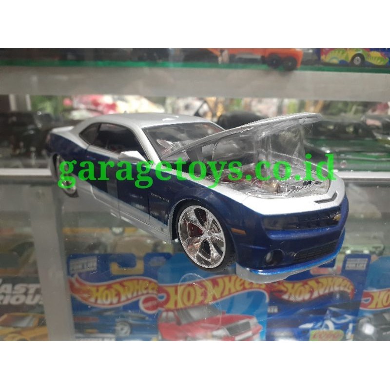 Maisto Allstar 1:24 Diecast 2010 Chevrolet Camaro SS MODIF
