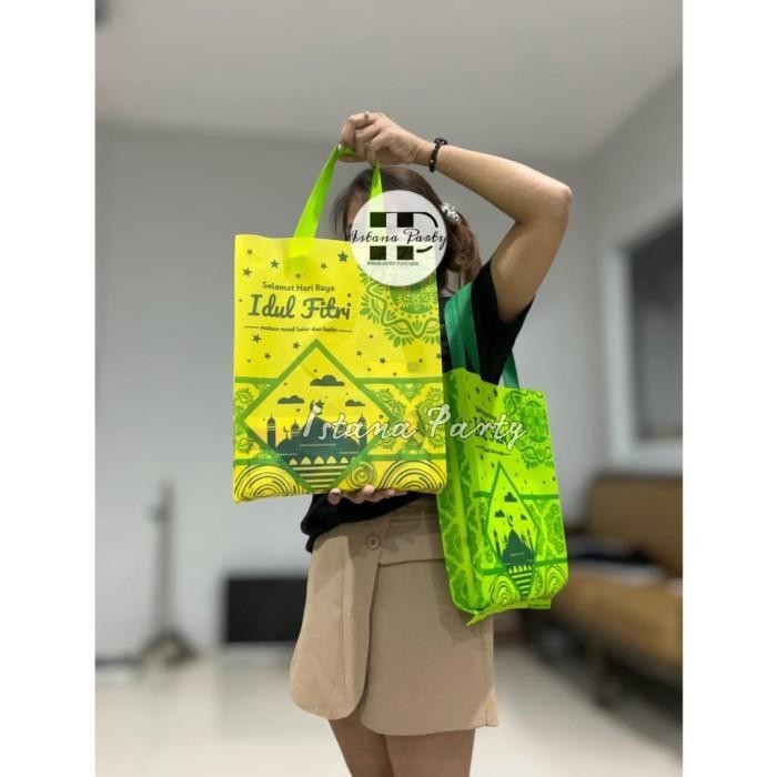 

(Isi 12) Tas Souvenir Goodie Bag Kantong Idul Fitri Lebaran Ramadhan M 091
