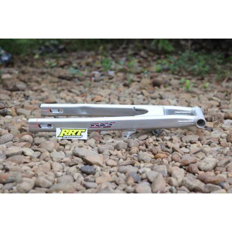 SWING Arm DKT NINJA R & RR POLOS Dragbike