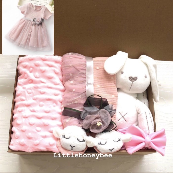 

Hampers Bayi Perempuan Cewek /Kado Lahiran/ Hampers Baby Girl
