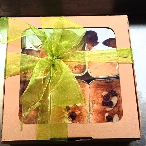 

Lasagna Parcel Parsel Hampers Cup Kotak Mini Isi 8