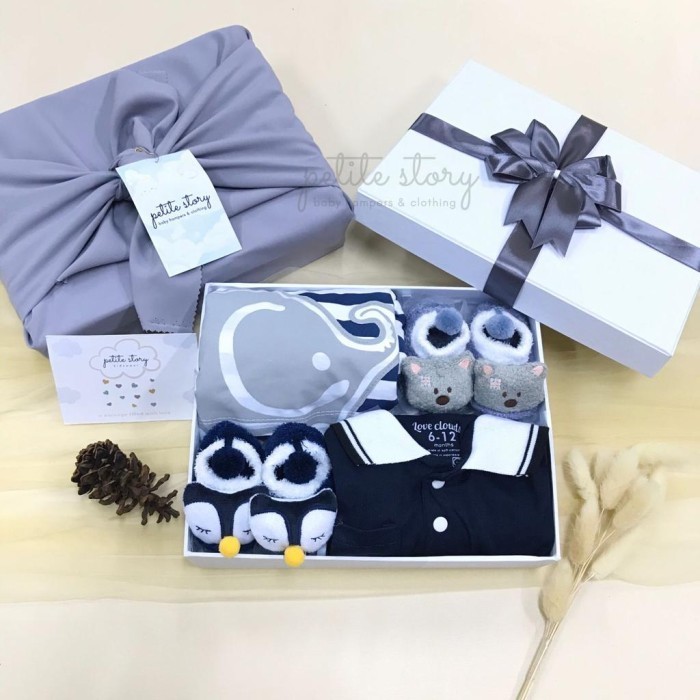 

Selected Hampers Bayi - Petite Story - Cutie (Y) - Boy 0-12M